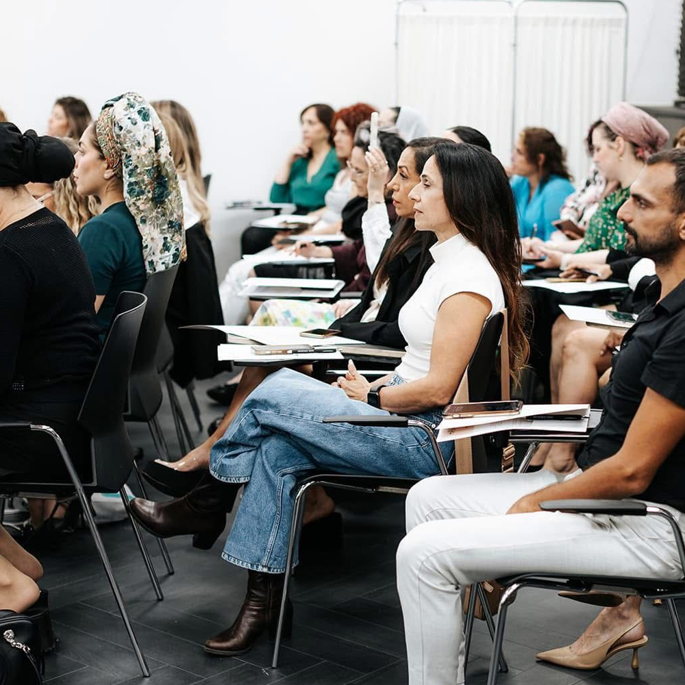20.07 יום עיון | טיפול באקנה ובפוסט אקנה על פי השיטה הדו-עומקית שפותחה ע"י חוה זינגבוים